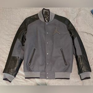 Men’s Jordan Gray Wool & Black Leather Insulated Varsity Bomber Coat Large